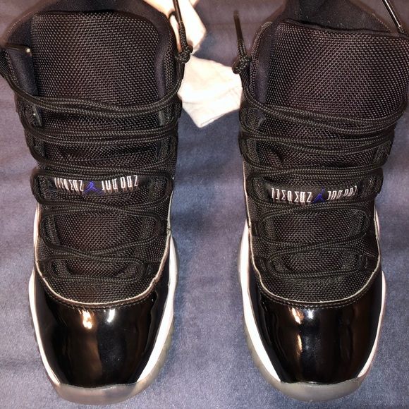 Jordan 11 Space Jam 2016 6.5y - Picture 3 of 5
